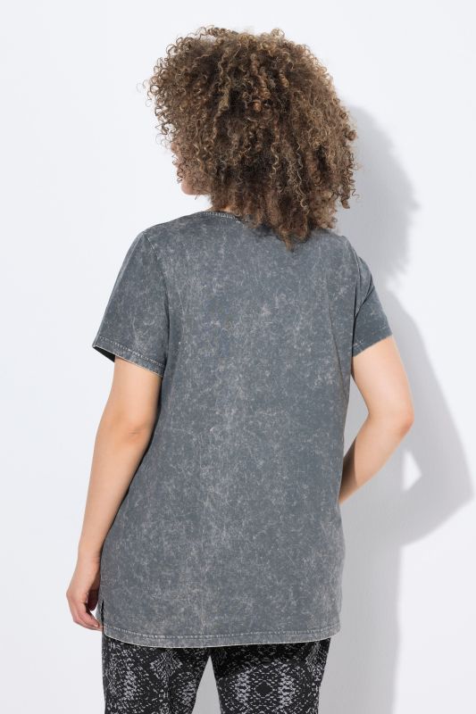 Rivet Detail Short Sleeve Acid Wash Tee