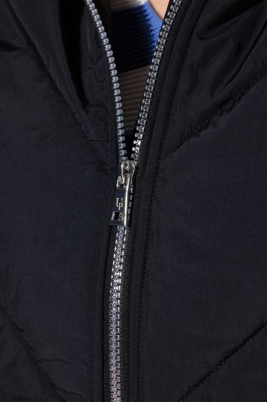 HYPRAR Water-Repellent Quilted Vest