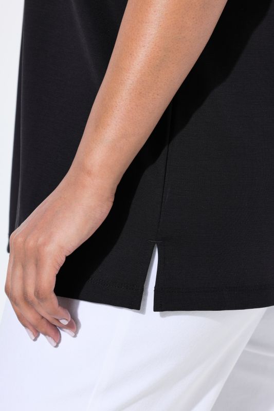 Beaded Neckline Short Sleeve Tee