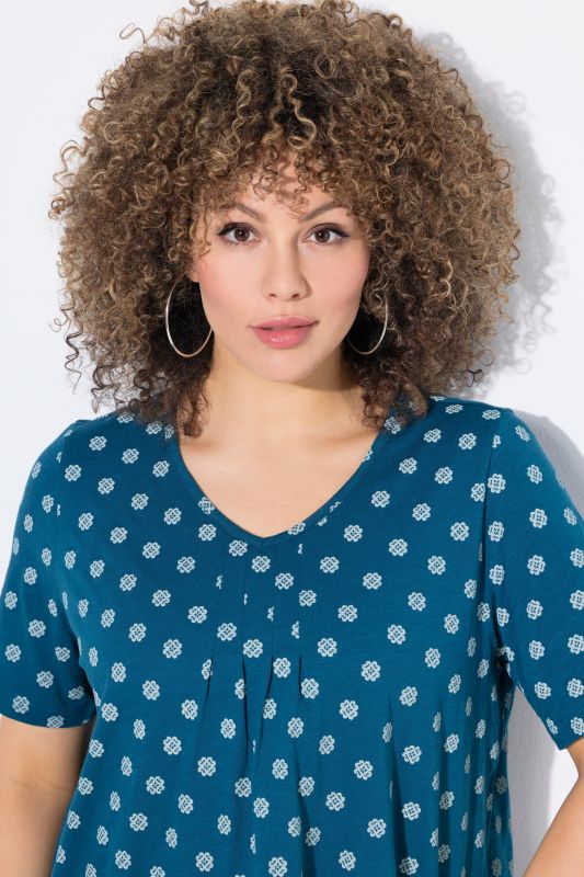 Tile Print Short Sleeve Pleated Tee