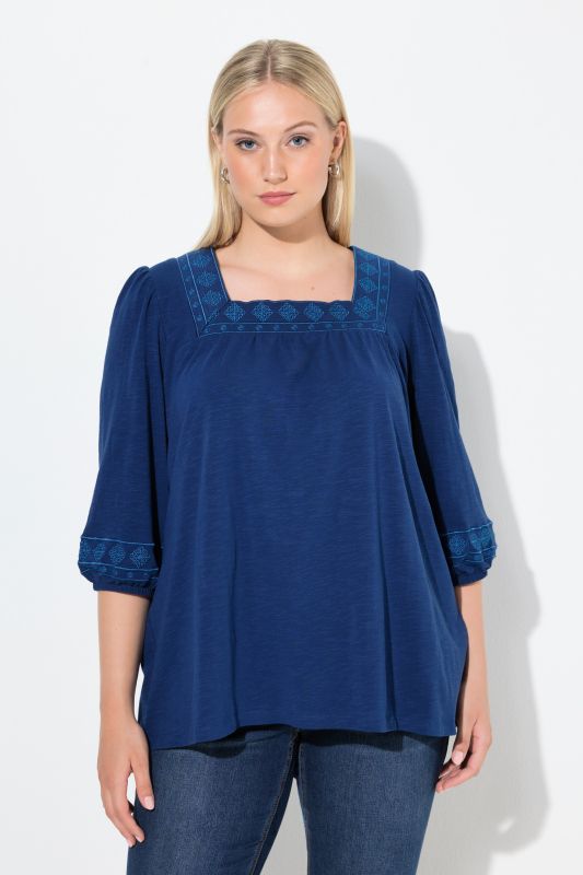 Embroidered Detail 3/4 Sleeve Tee