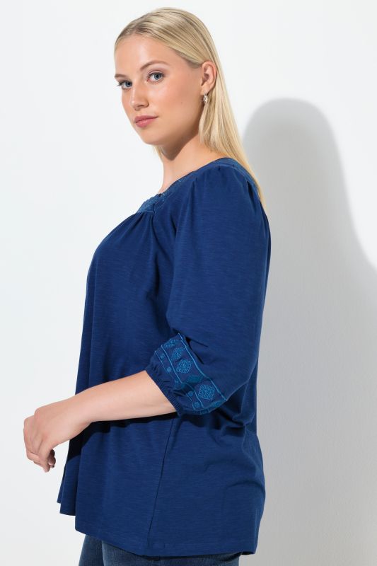 Embroidered Detail 3/4 Sleeve Tee