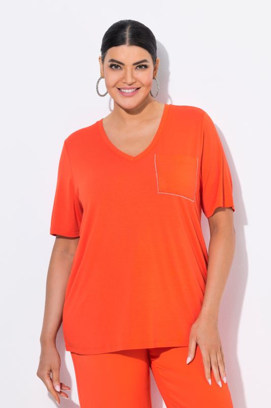 Rhinestone Chest Pocket Short Sleeve Tee