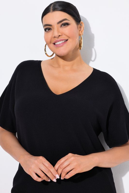 Ribbed Short Sleeve V-Neck Sweater