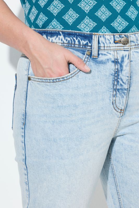 Stretch Fit Mom Jeans