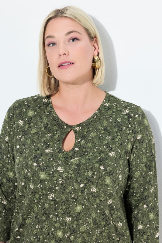 Twisting Floral 3/4 Sleeve Knit Tunic