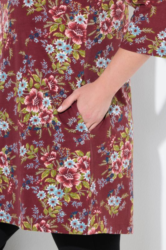 Country Floral 3/4 Sleeve Pocket Knit Tunic