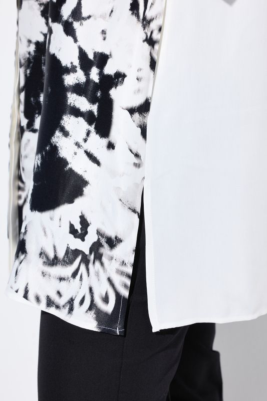 Snowflake Motif 3/4 Sleeve Tunic Blouse
