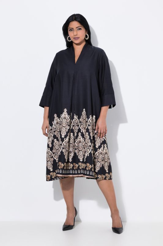 Opulent Border Print 3/4 Sleeve Dress