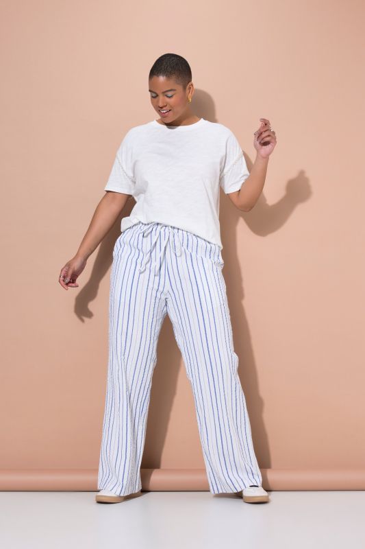 Pull-on pants