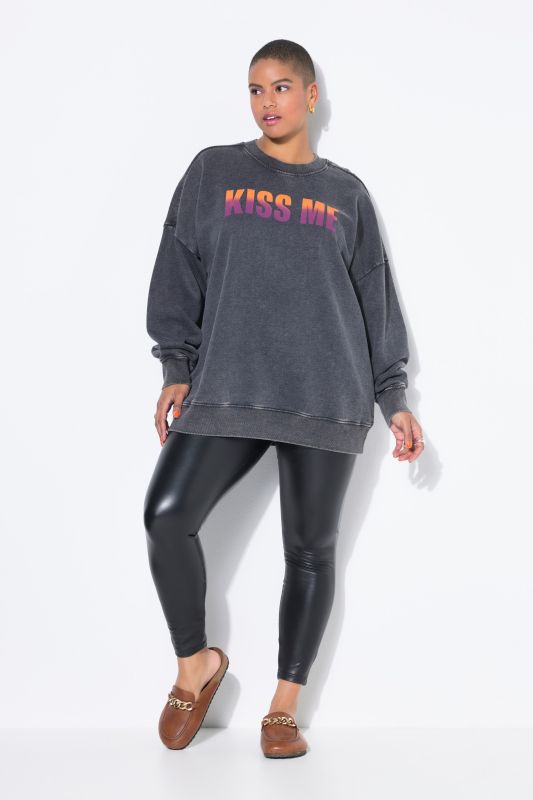 Kiss Me Oversized Sweatshirt
