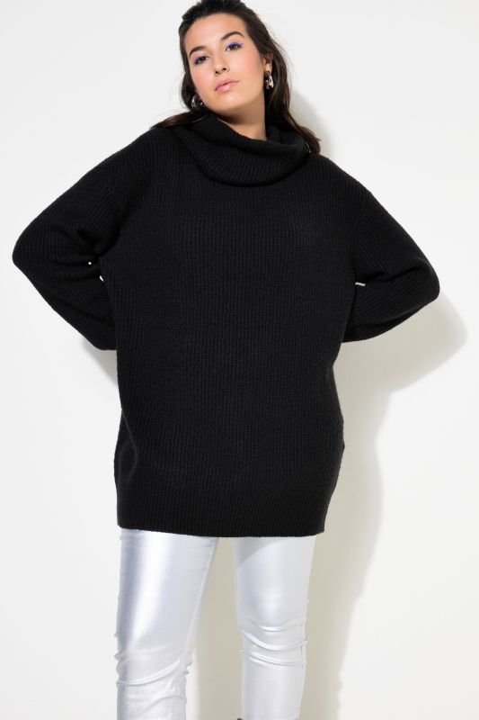 Long Cut Turtleneck Sweater