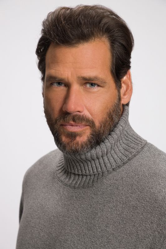Roll neck sweater, knitwear