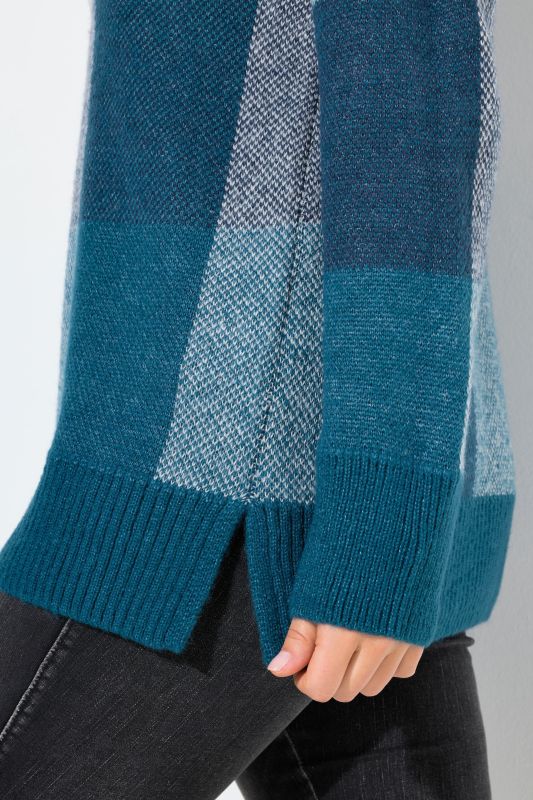 Grand Check Long Sleeve Sweater