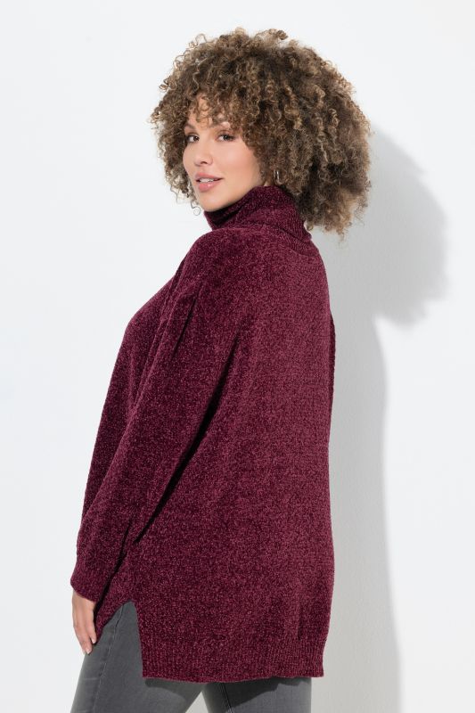 Soft Textured Chenille Oversized Fit Sweater