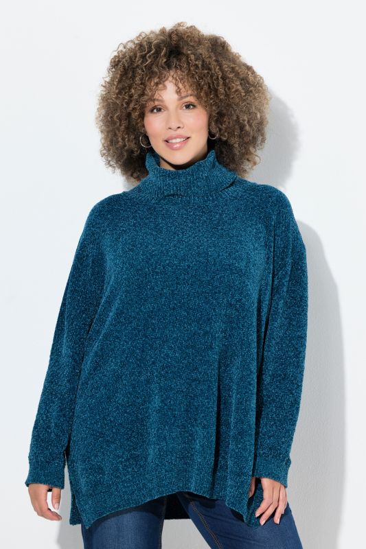 Soft Textured Chenille Oversized Fit Sweater