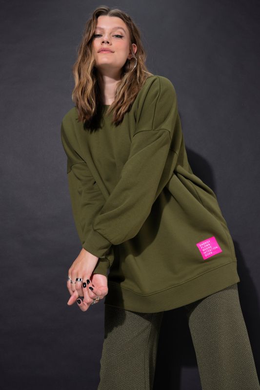 Statement Patch Long Sleeve Sweatshirt