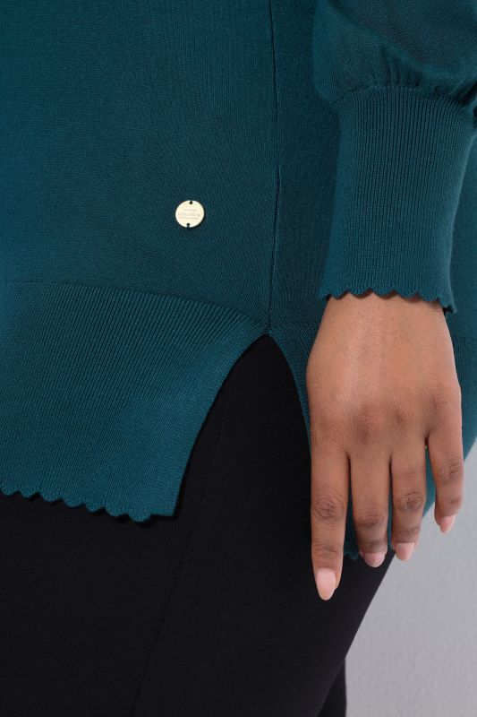 Scalloped Hem Bishop Sleeve Sweater