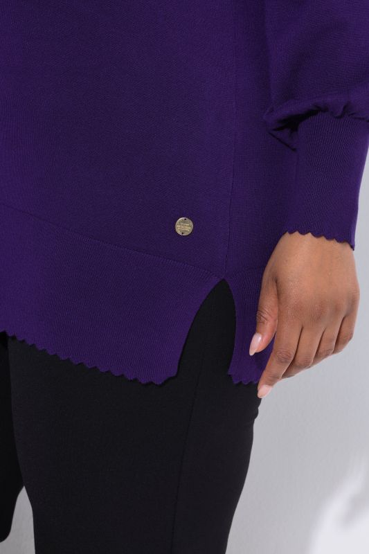 Scalloped Hem Bishop Sleeve Sweater