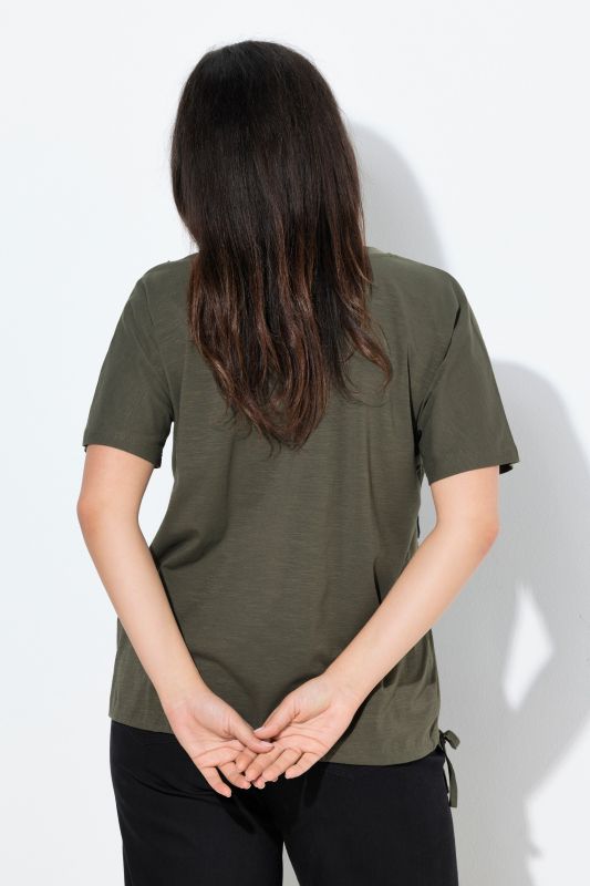 Rope Embroidered Flower Short Sleeve Tee