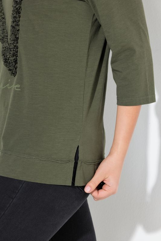 Textured Lettering 3/4 Sleeve Tee