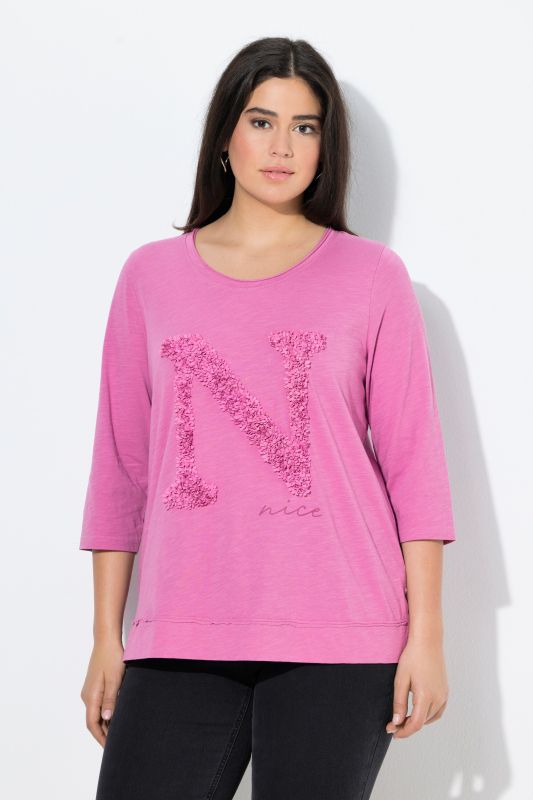 Textured Lettering 3/4 Sleeve Tee