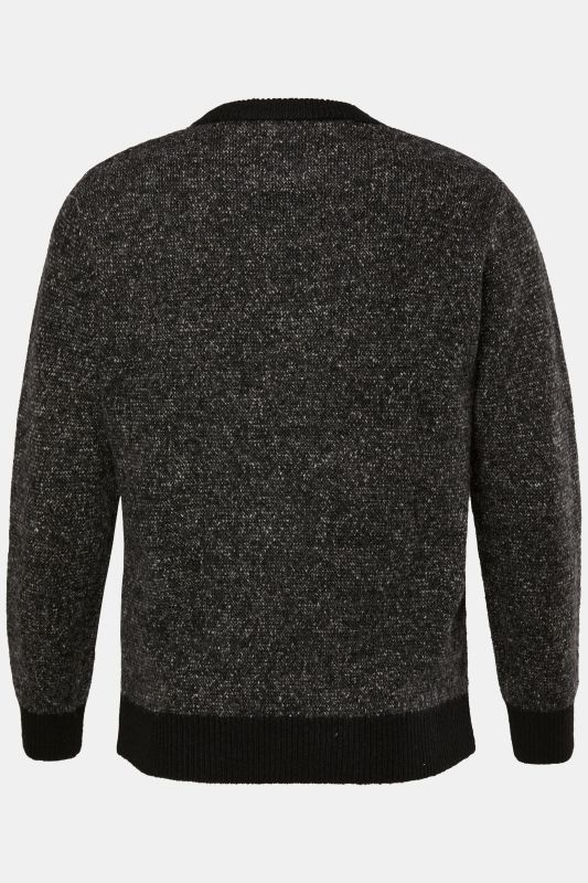 STHUGE sweater