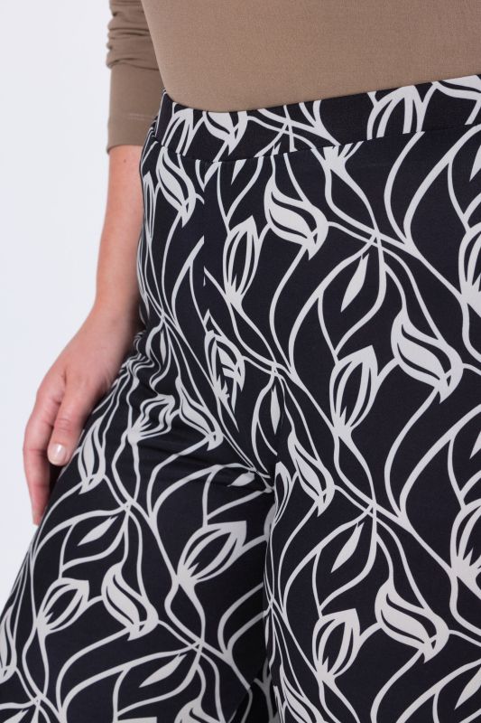 Matte Jersey Leaf Print Pants