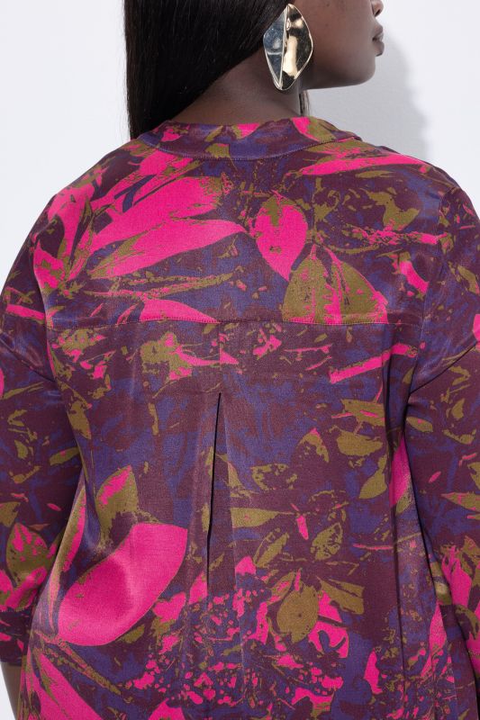 Dusky Bloom 3/4 Sleeve Satin Tunic