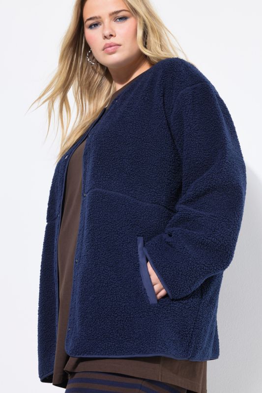 Indoor jacket