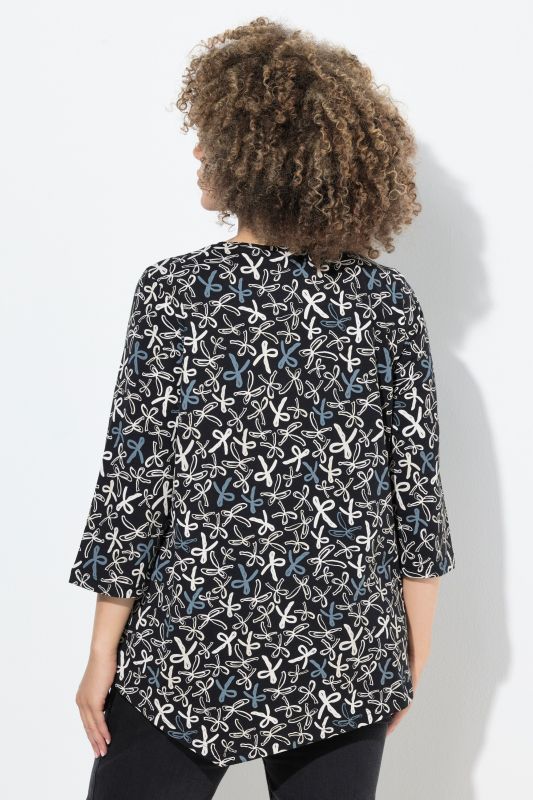 Ribbon Print 3/4 Sleeve Asymmetric Tee
