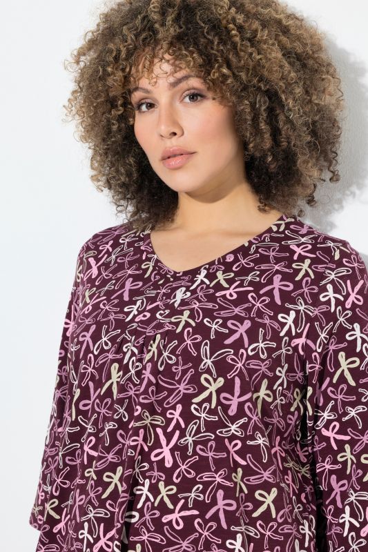 Ribbon Print 3/4 Sleeve Asymmetric Tee