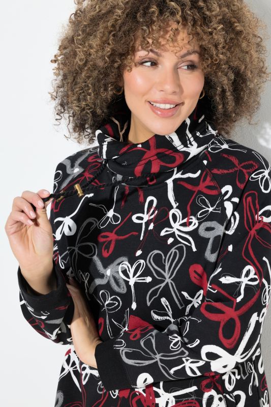 Ribbon Print Turtleneck Sweatshirt