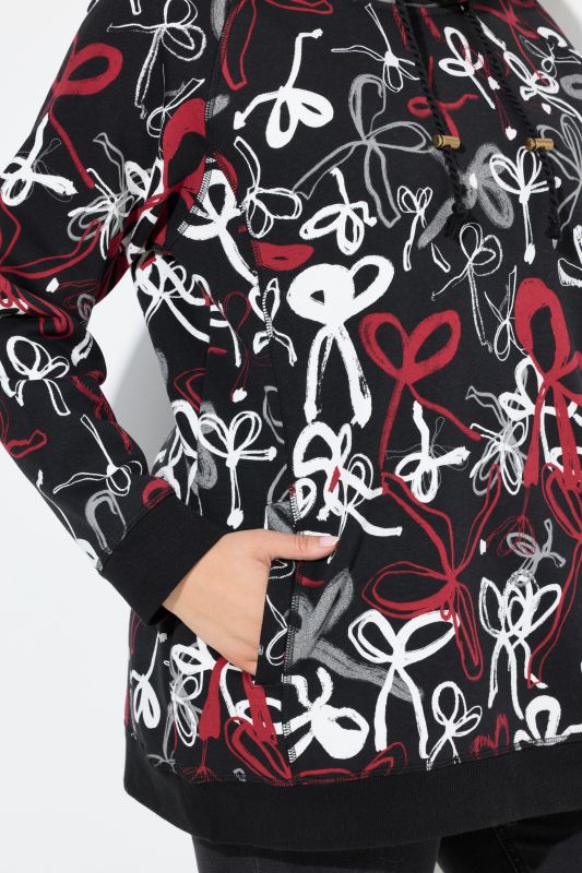 Ribbon Print Turtleneck Sweatshirt