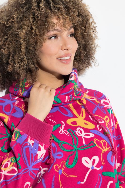 Ribbon Print Turtleneck Sweatshirt