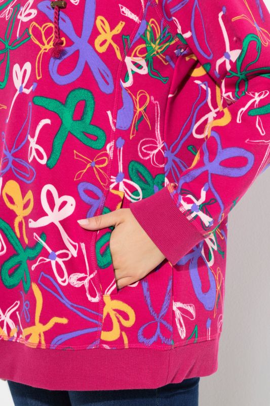 Ribbon Print Turtleneck Sweatshirt