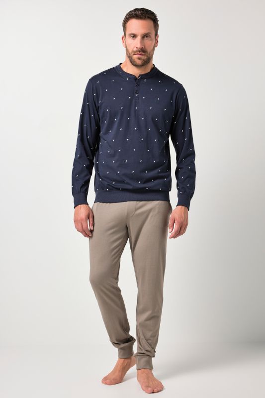 Пижама с контрастни цветове