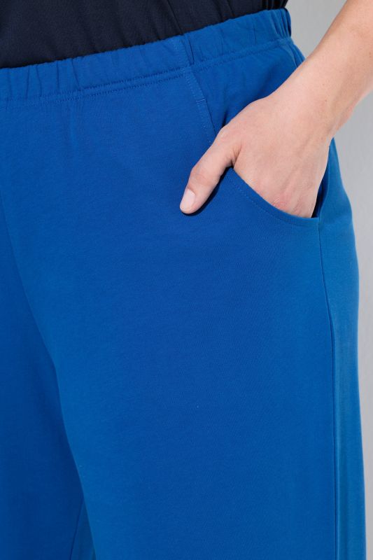 Pull On Knit Straight Leg Pants