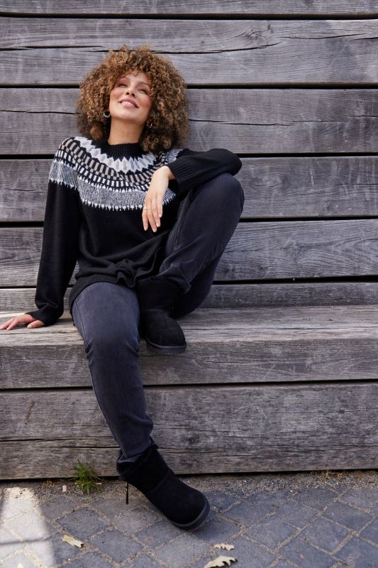 Пуловер с норвежки принт