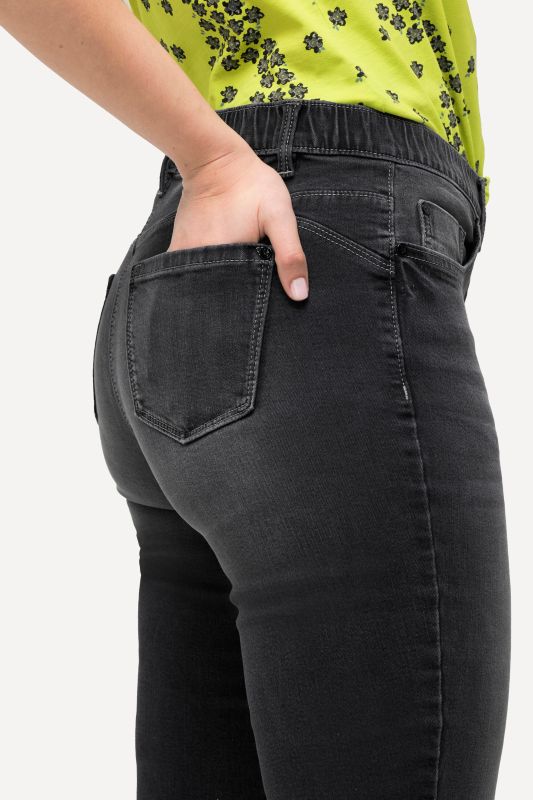 Push-Up Stretch Fit Jeans