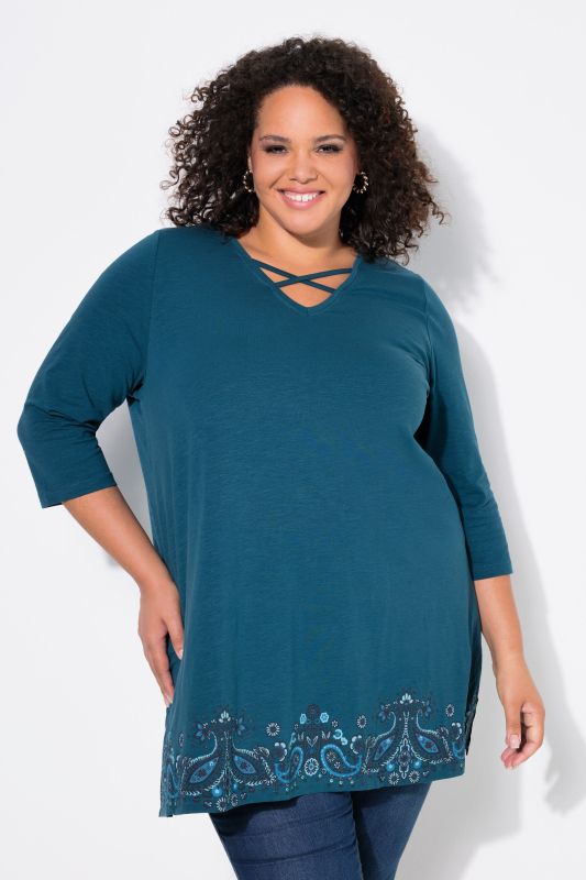 Border Print 3/4 Sleeve Knit Tunic