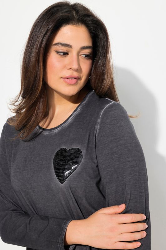 Cold Dyed Sequined Heart Long Sleeve Tee