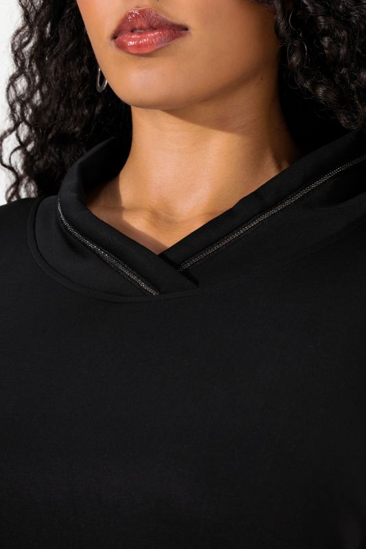 Decorative Chain Collar Sweatshirt