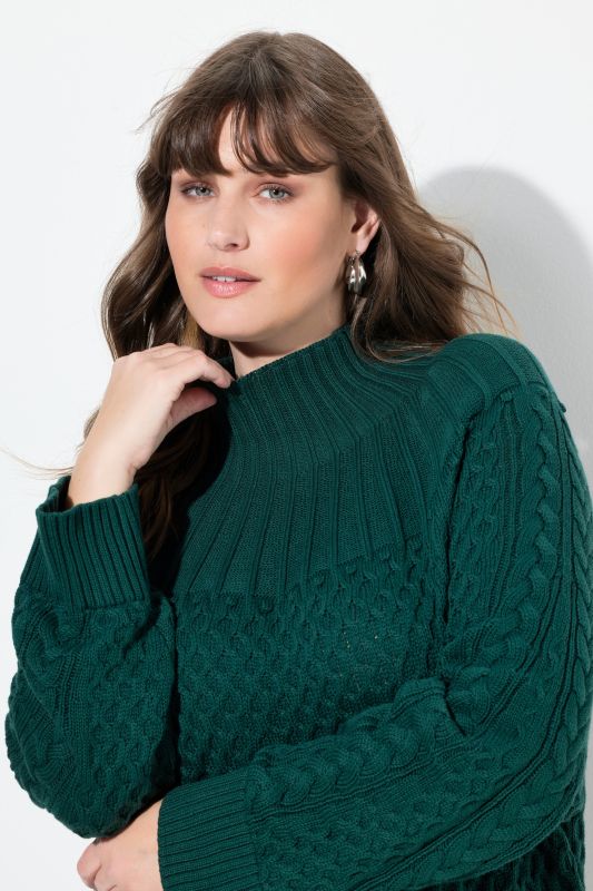 Пуловер с реглан ръкави