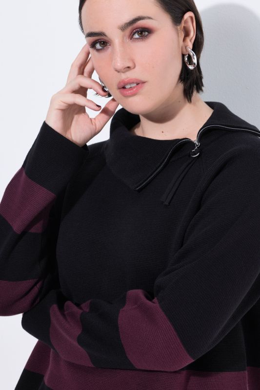 Пуловер с райета