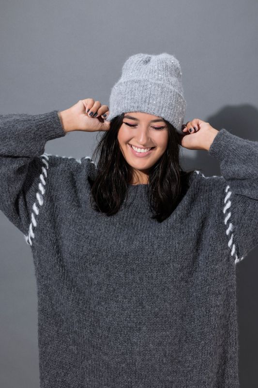 Шапка с пайети