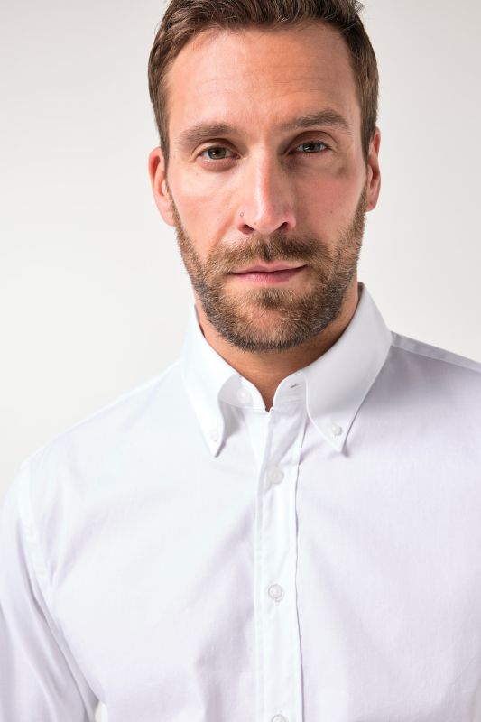 Риза официална