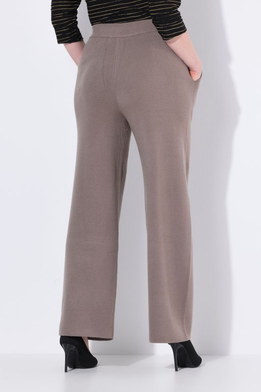 Панталон с права кройка