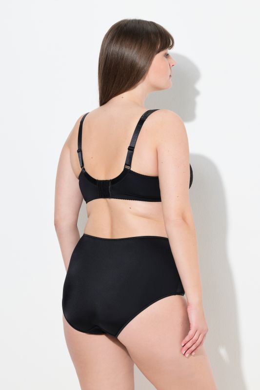 Сутиен с металическа дантела