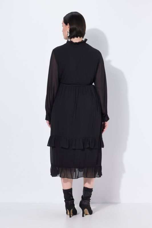 Рокля с винтидж визия